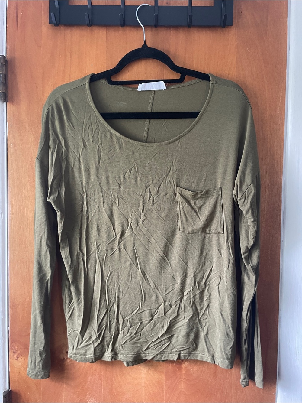 Double Zero Olive Long-Sleeve Pocket Tee